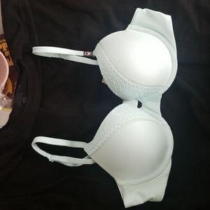 BNWT Body By Victoria Perfect Shape Bra sz 36B